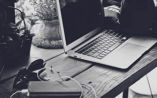 预订酒店寄存服务的简单方法